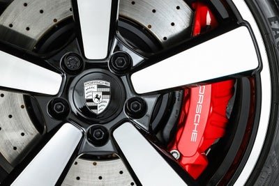 2025 Porsche 911 Carrera S