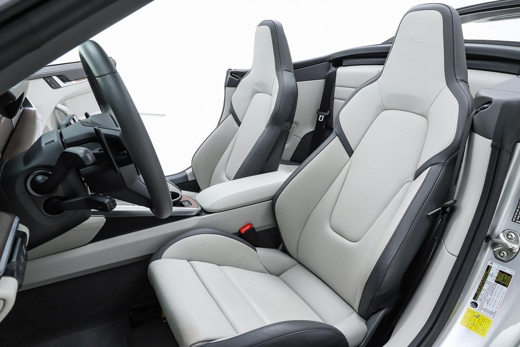 2025 Porsche 911 Carrera S