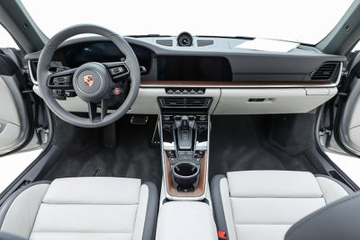 2025 Porsche 911 Carrera S
