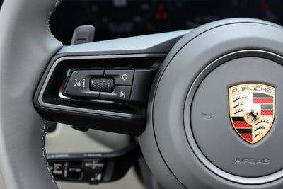 2025 Porsche 911 Carrera S