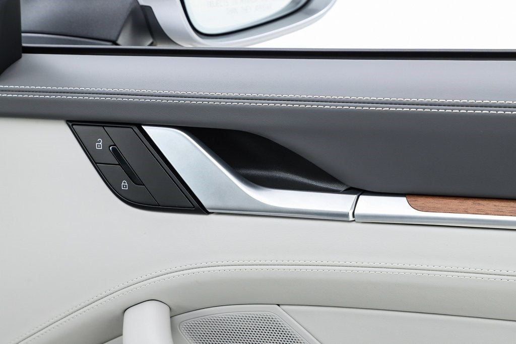 2025 Porsche 911 Carrera S