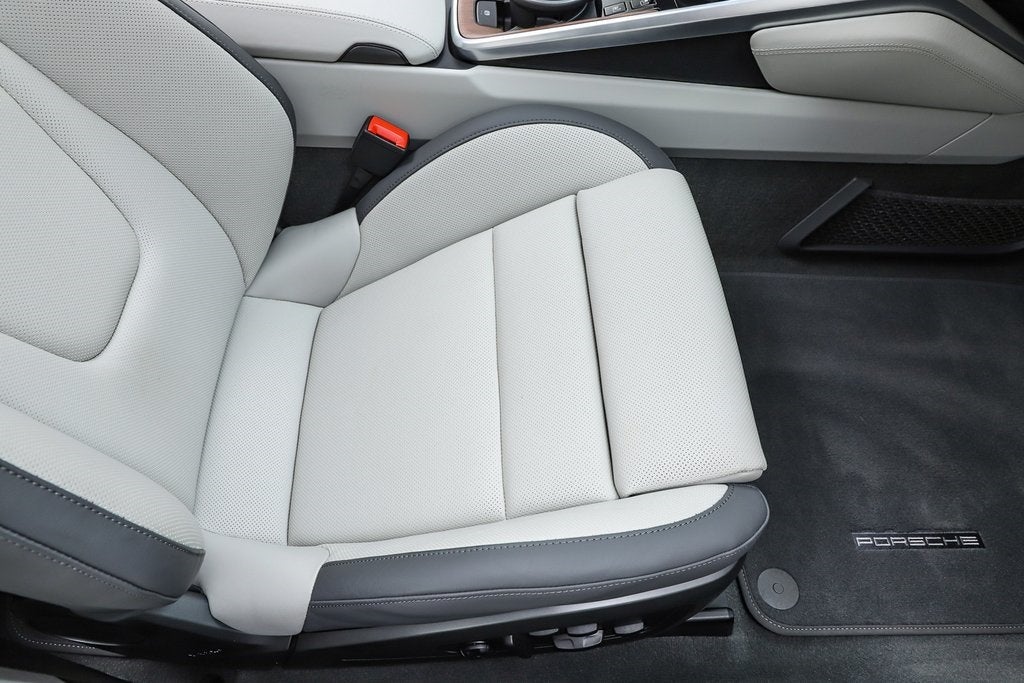 2025 Porsche 911 Carrera S