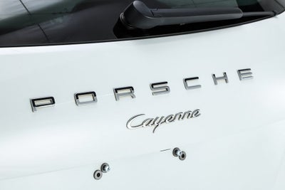 2017 Porsche Cayenne Platinum Edition