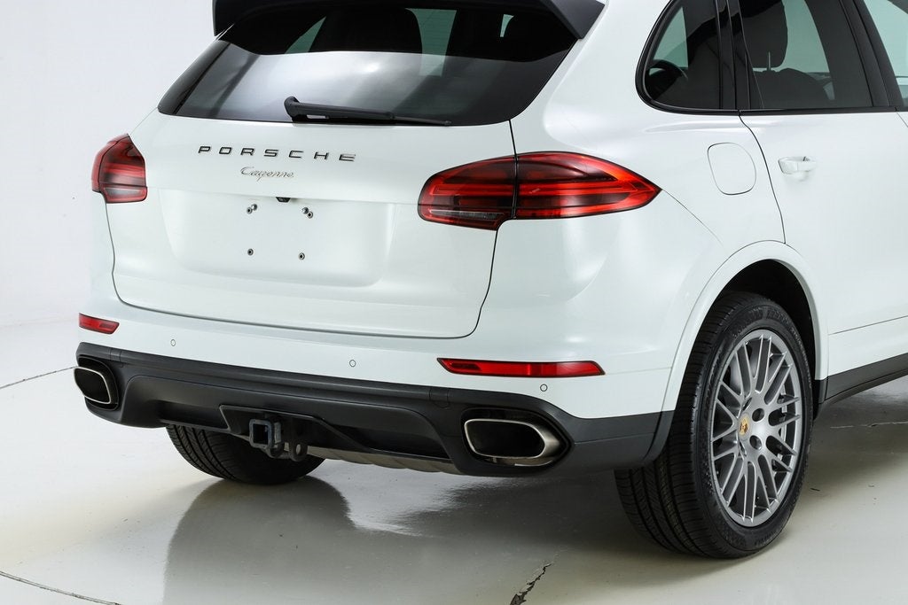 2017 Porsche Cayenne Platinum Edition