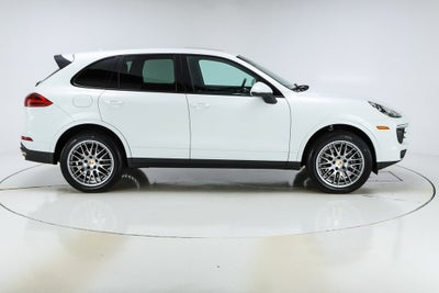 2017 Porsche Cayenne Platinum Edition