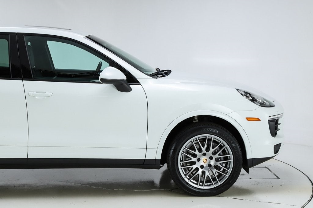 2017 Porsche Cayenne Platinum Edition