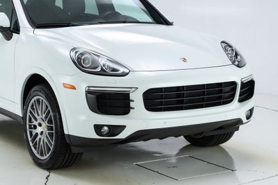2017 Porsche Cayenne Platinum Edition