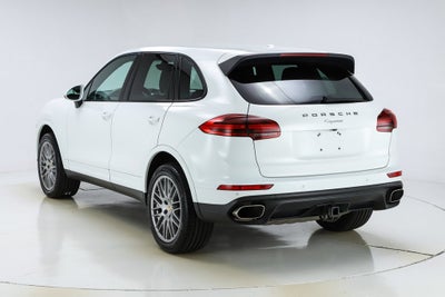 2017 Porsche Cayenne Platinum Edition