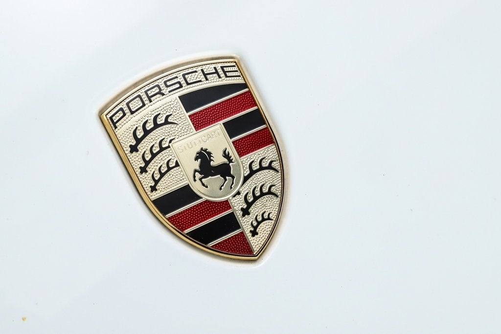 2017 Porsche Cayenne Platinum Edition