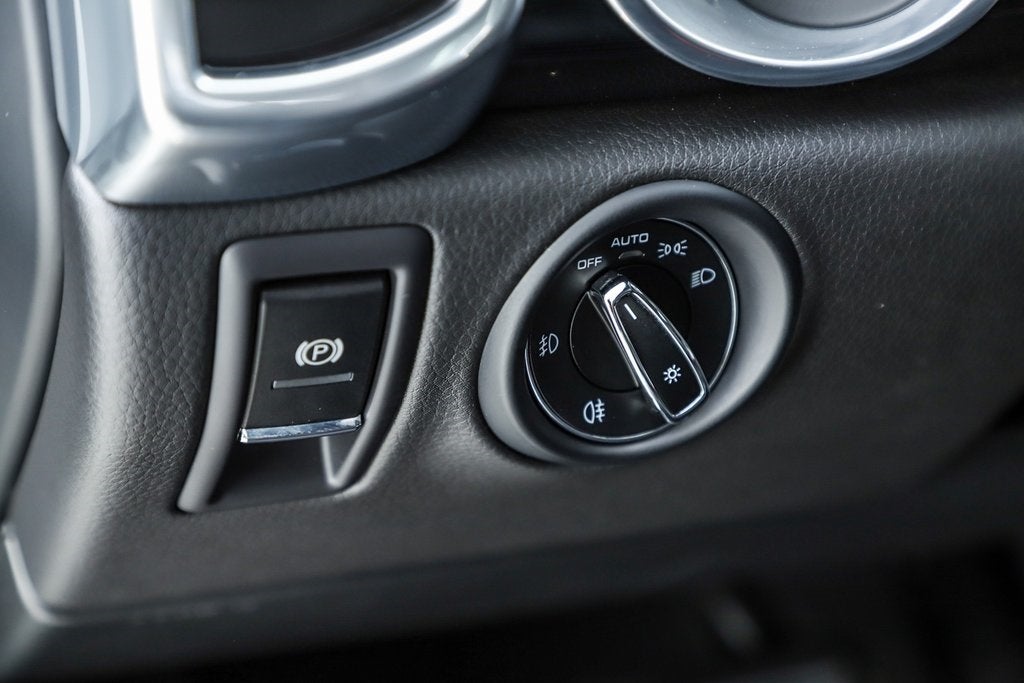 2017 Porsche Cayenne Platinum Edition