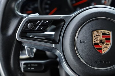 2017 Porsche Cayenne Platinum Edition