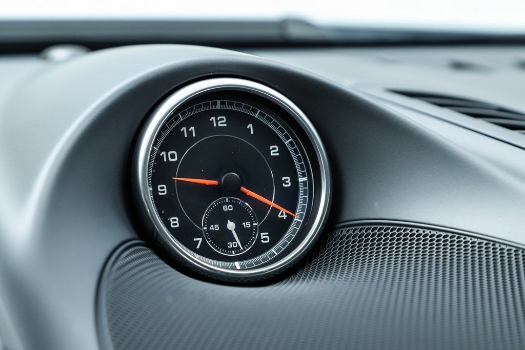 2017 Porsche Cayenne Platinum Edition