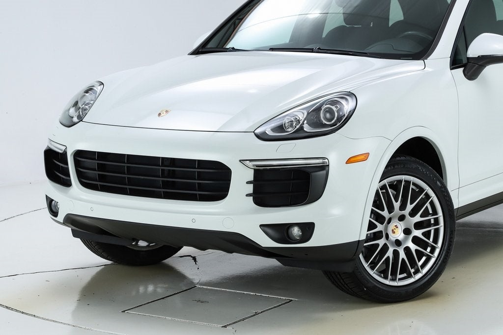 2017 Porsche Cayenne Platinum Edition