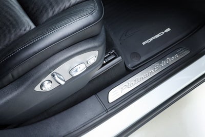 2017 Porsche Cayenne Platinum Edition