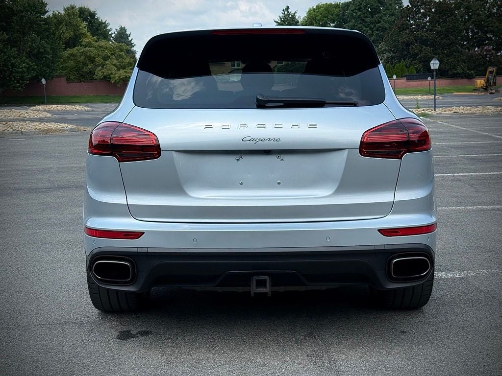2017 Porsche Cayenne Platinum Edition