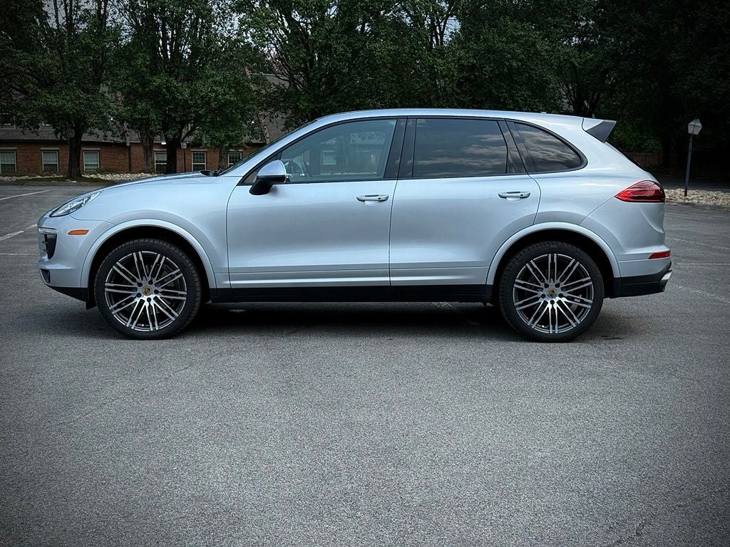 2017 Porsche Cayenne Platinum Edition