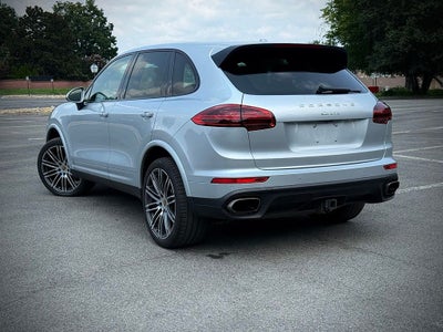 2017 Porsche Cayenne Platinum Edition