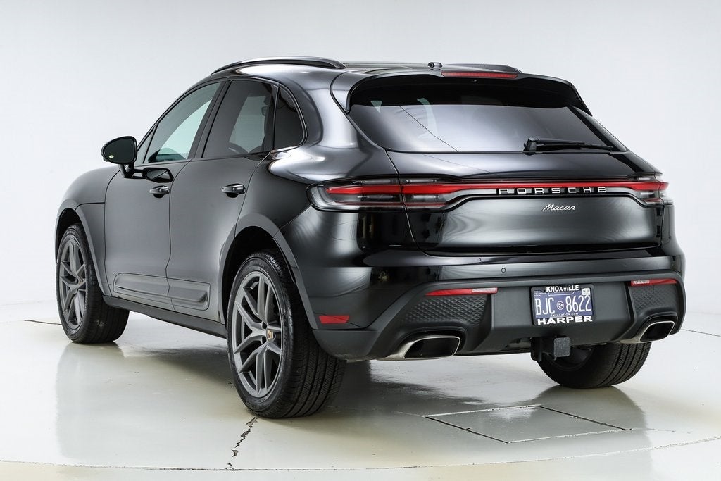 2025 Porsche Macan Base