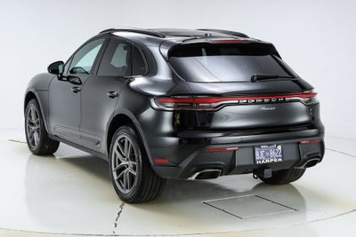 2025 Porsche Macan Base