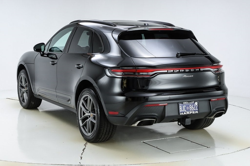 2025 Porsche Macan Base