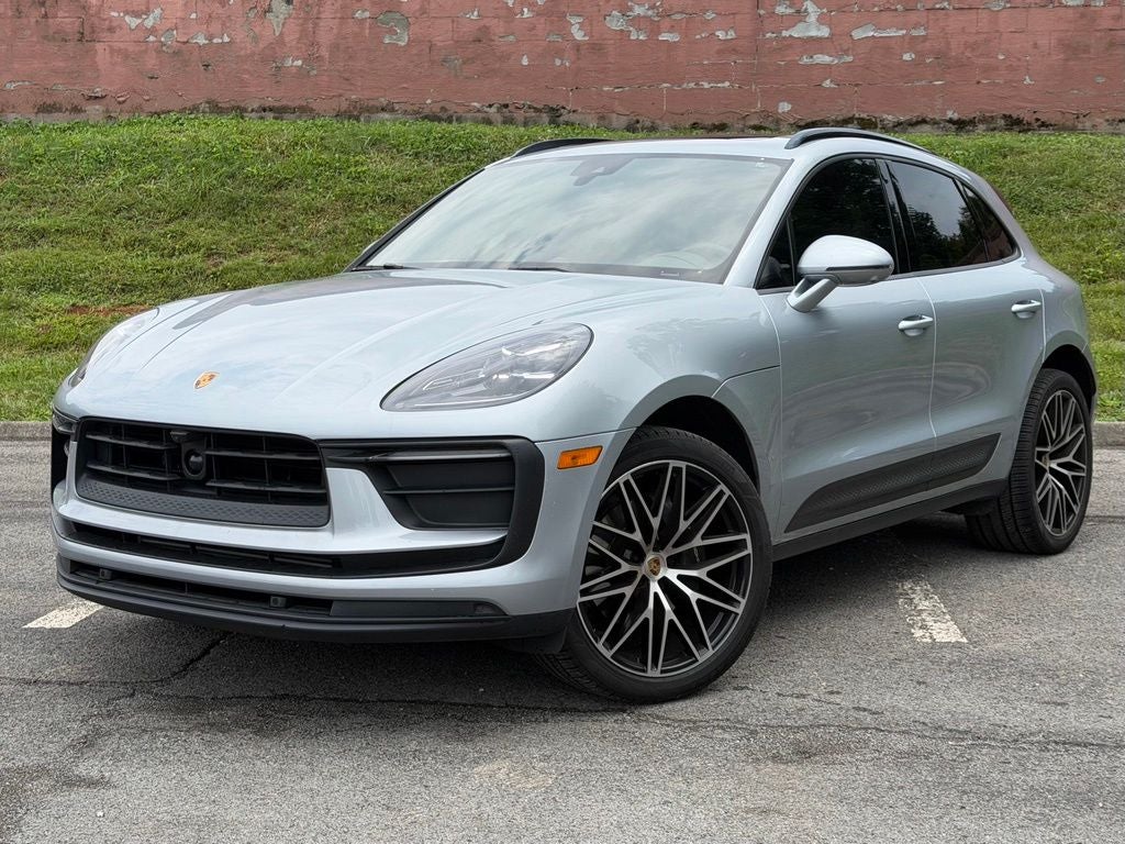 2024 Porsche Macan Base
