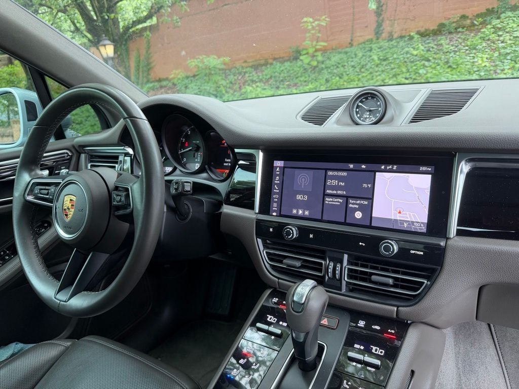 2024 Porsche Macan Base