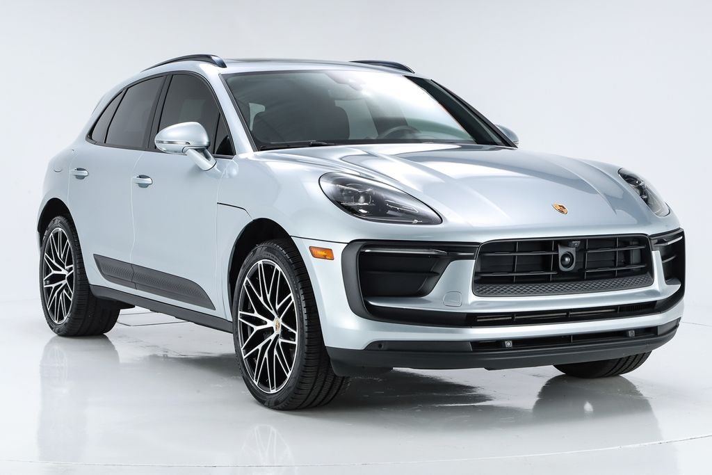 2024 Porsche Macan Base