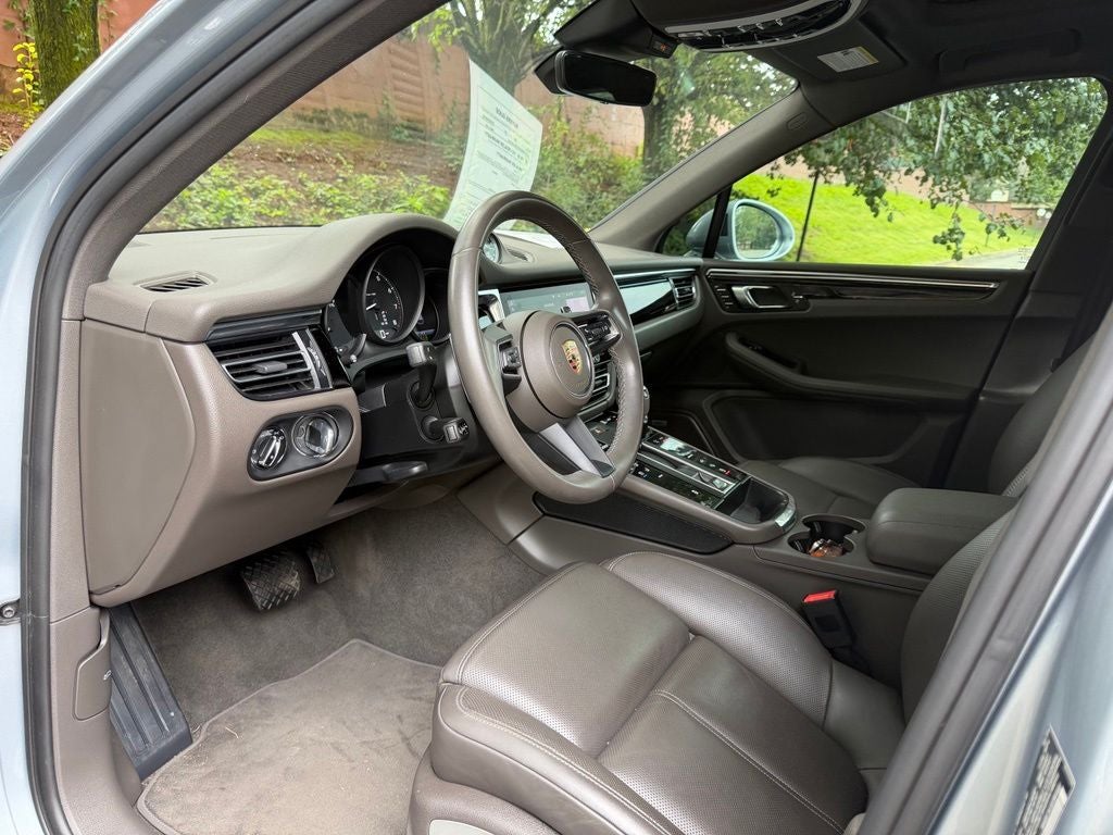 2024 Porsche Macan Base