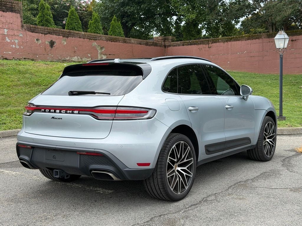 2024 Porsche Macan Base