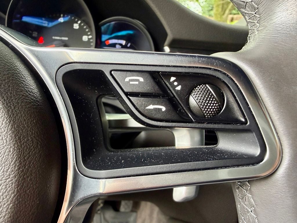 2018 Porsche Macan Base