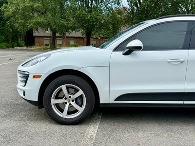 2018 Porsche Macan Base
