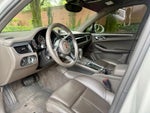2018 Porsche Macan Base