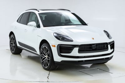 2025 Porsche Macan Base
