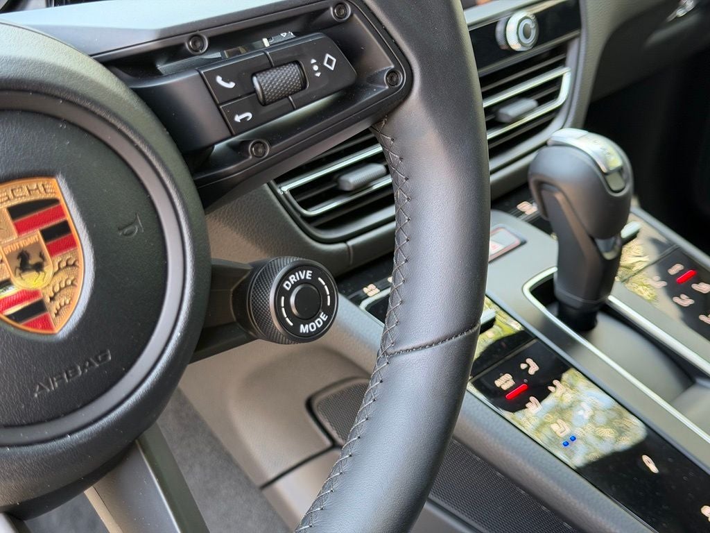 2026 Porsche Macan T
