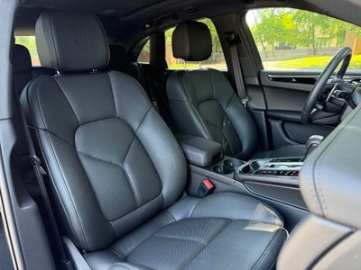 2026 Porsche Macan T