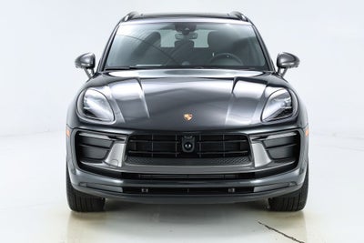 2026 Porsche Macan T
