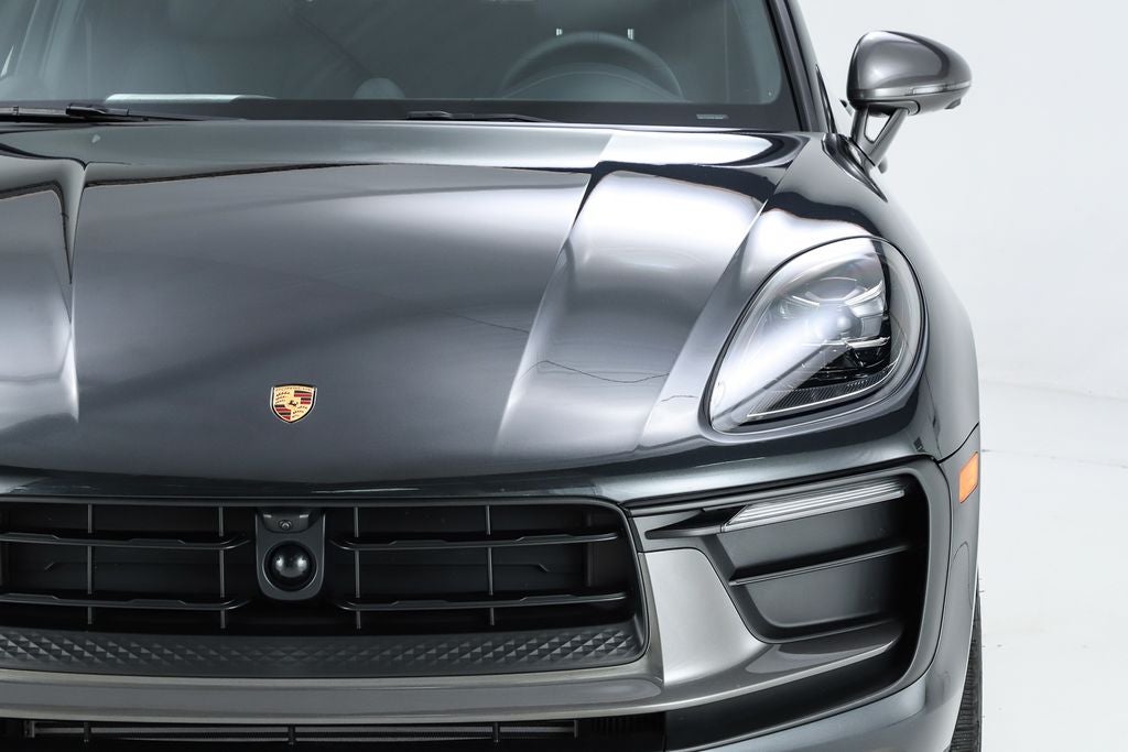 2026 Porsche Macan T