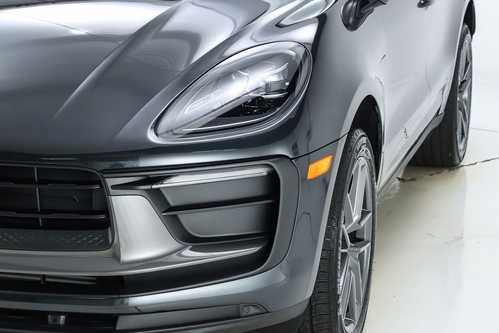 2026 Porsche Macan T