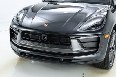 2026 Porsche Macan T