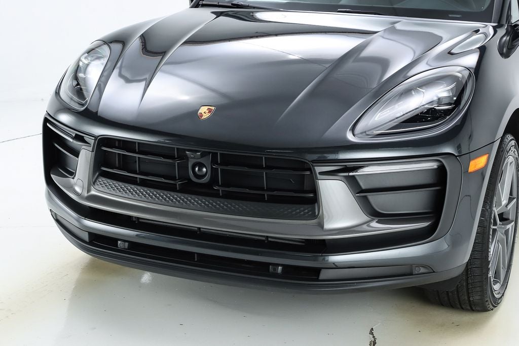 2026 Porsche Macan T