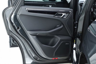 2026 Porsche Macan T