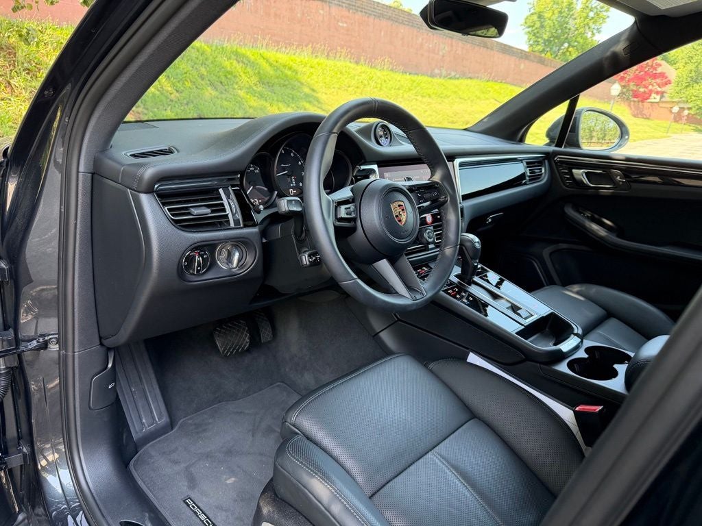 2026 Porsche Macan T