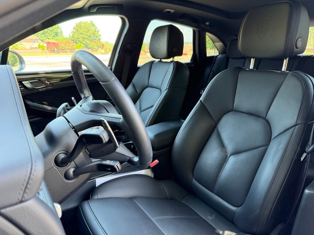 2026 Porsche Macan T