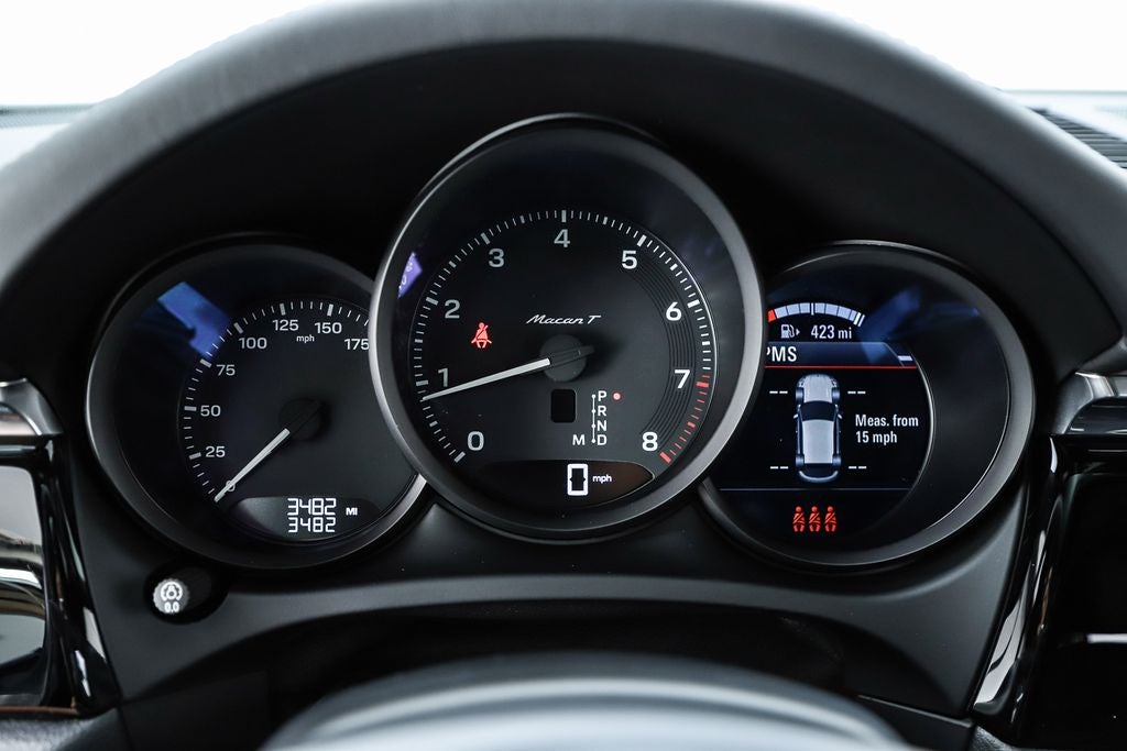 2026 Porsche Macan T