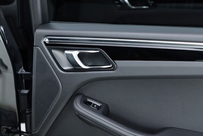 2026 Porsche Macan T