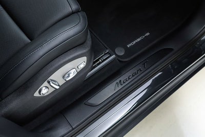 2026 Porsche Macan T