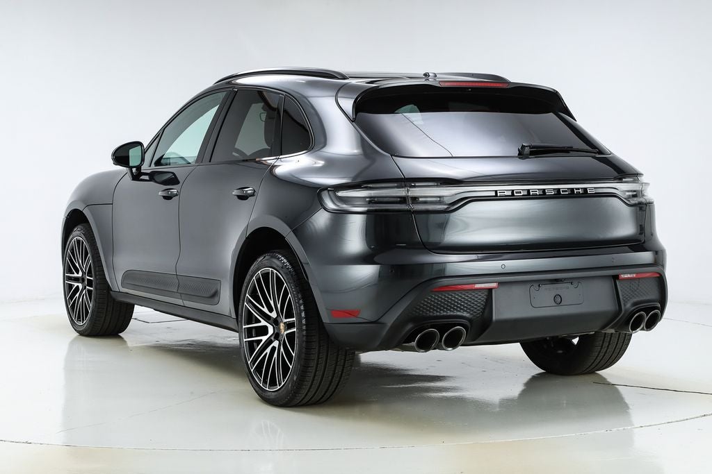 2026 Porsche Macan Base