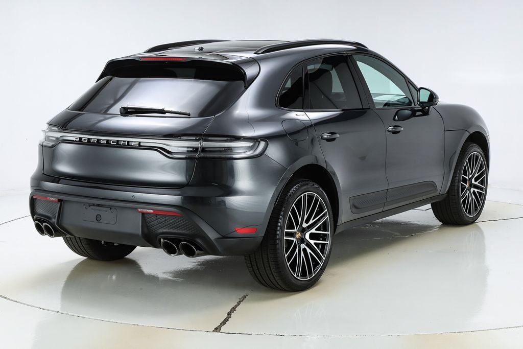 2026 Porsche Macan Base