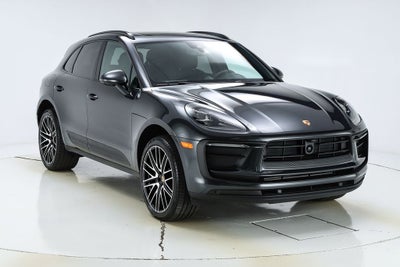 2026 Porsche Macan Base