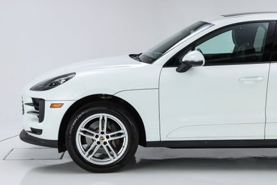 2020 Porsche Macan Base
